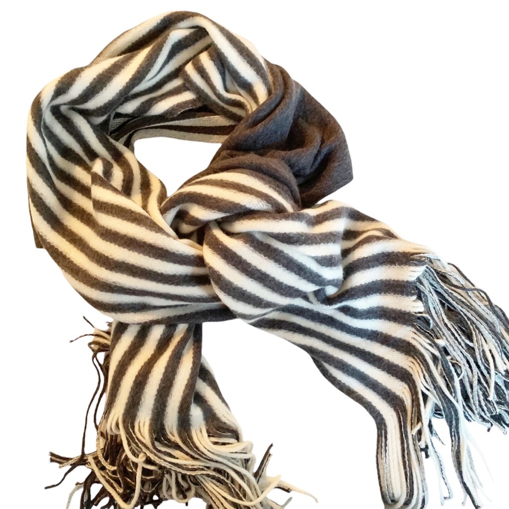 Anthropologie Grey Cream Two Tone Design Blanket Scarf